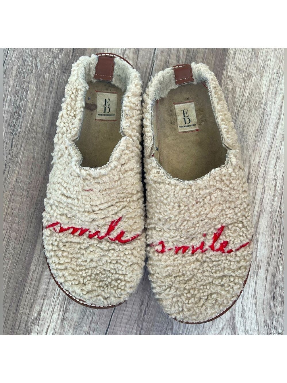 Sz 8 Ellen Degeneres Smile Slipper Slides
